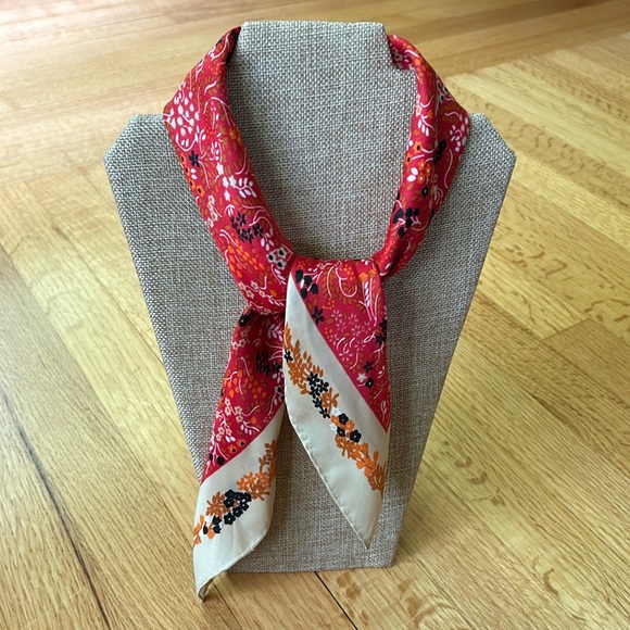 Robinson Golluber 21” Square Scarf, Made in Japan - Picture 7 of 7